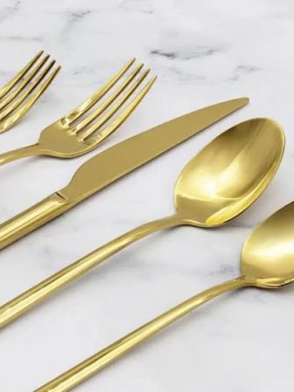 Italic Emilia Mirror 20-Piece Flatware Set - Gold
